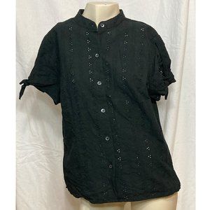 SOLD Black eyelet button up short sleeve shirt